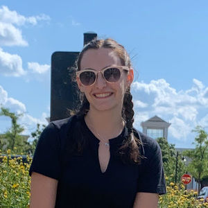 Meet your Posher, Lauren